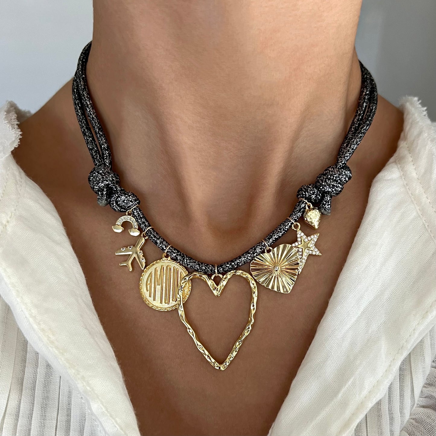 Hammered heart + black glitter