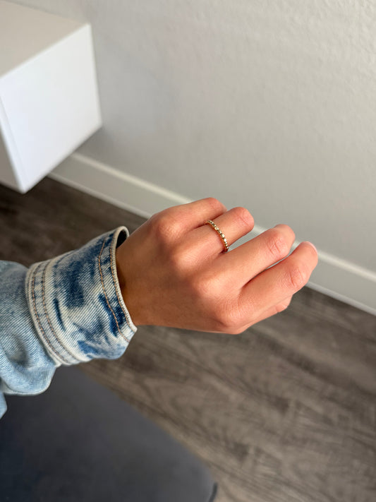 GOLDEN STRAND RING