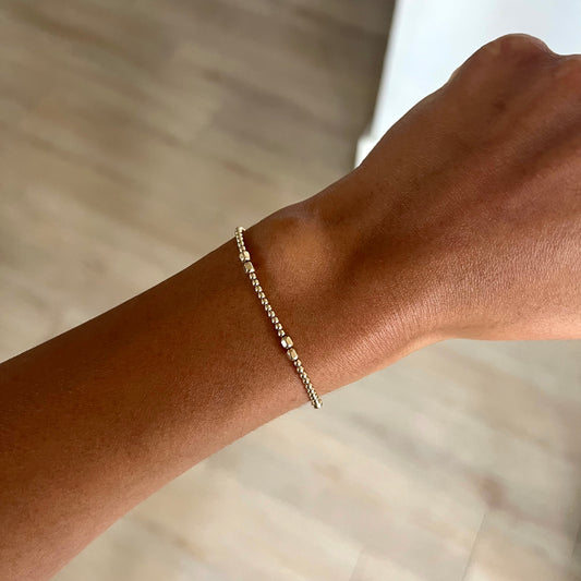 GOLDEN STRAND bracelet