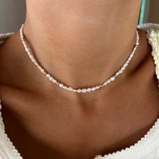 MINI PEARL STRAND necklace